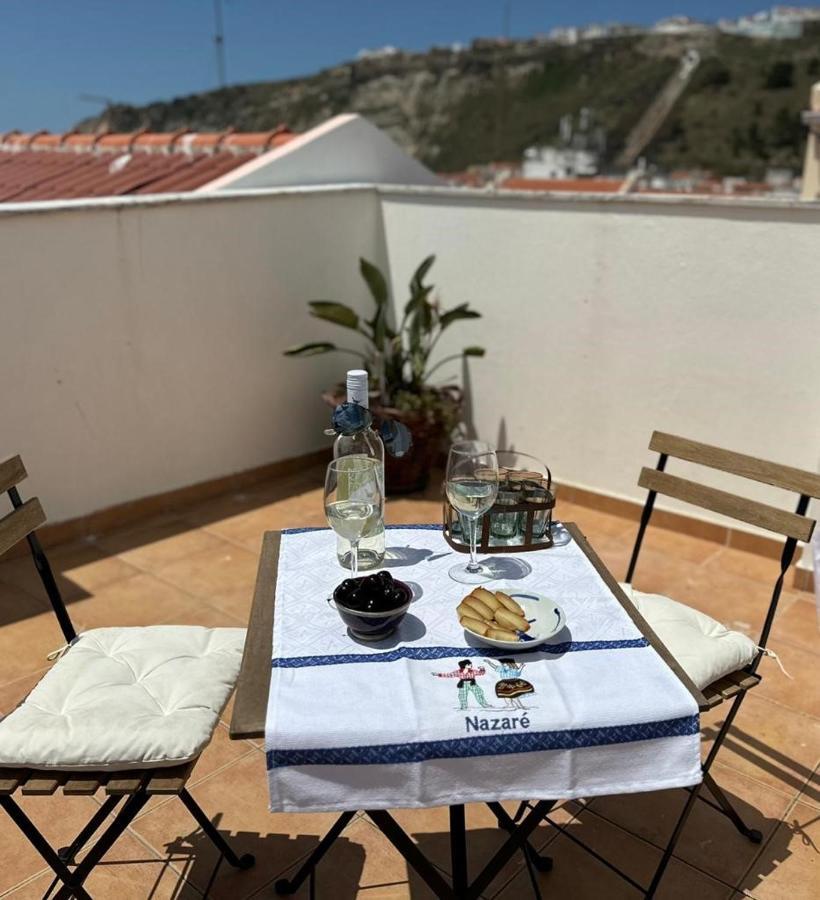 100 Meters From The Beach! Rua Da Paz Nazare Exterior photo