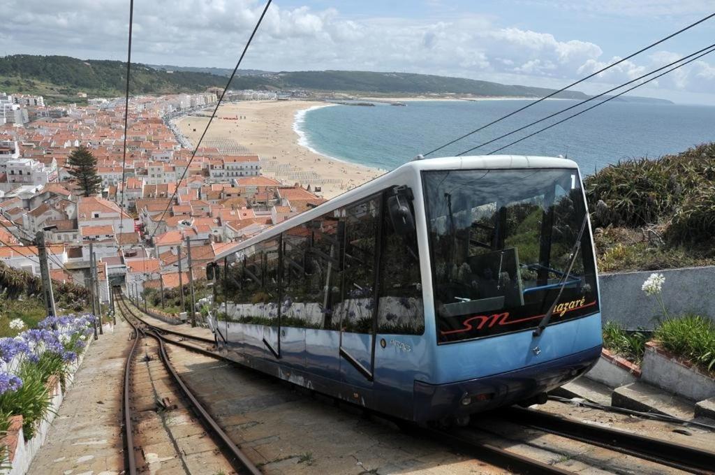 100 Meters From The Beach! Rua Da Paz Nazare Exterior photo